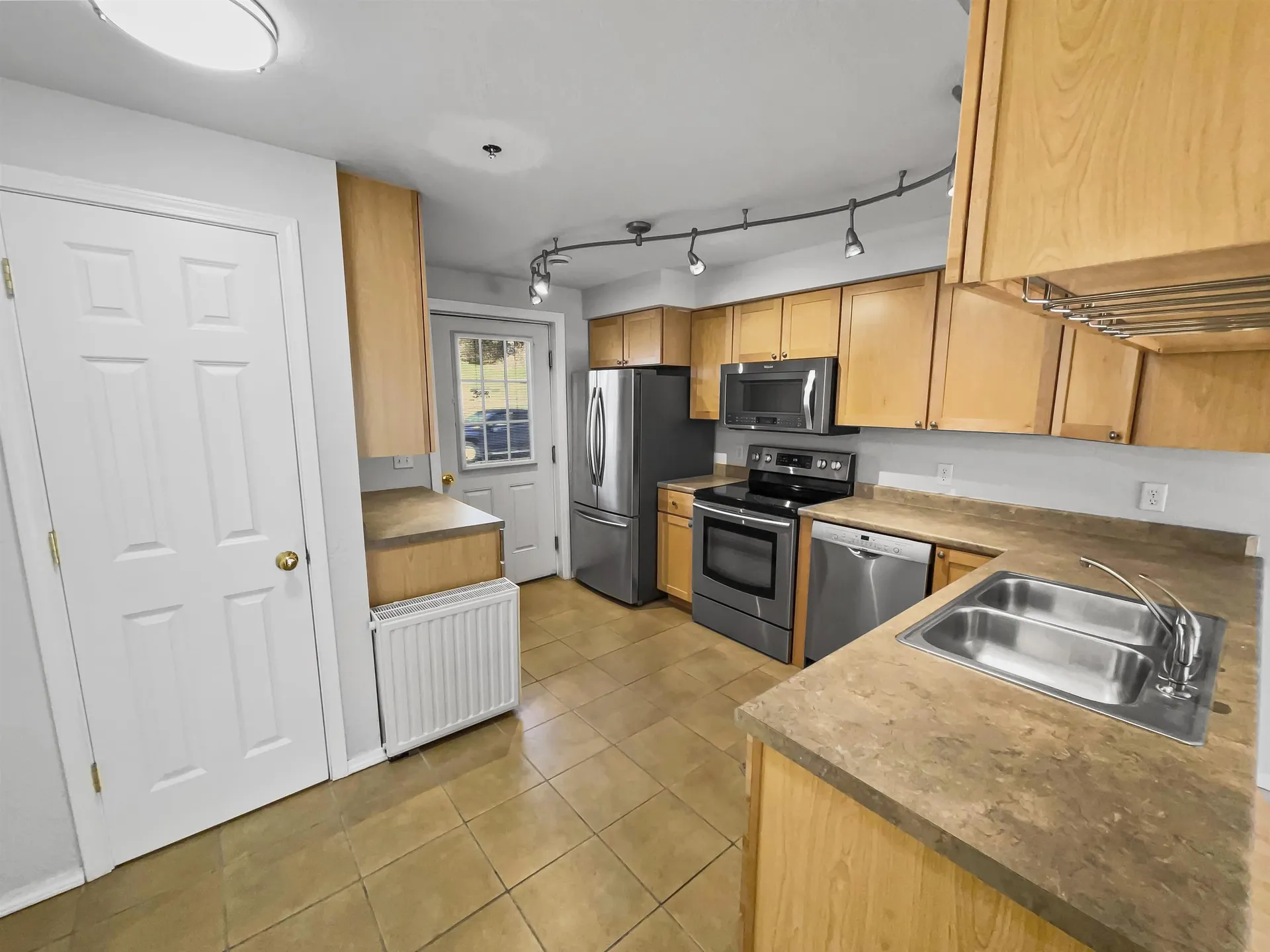 1188 Maple Street Hartford VT 05047