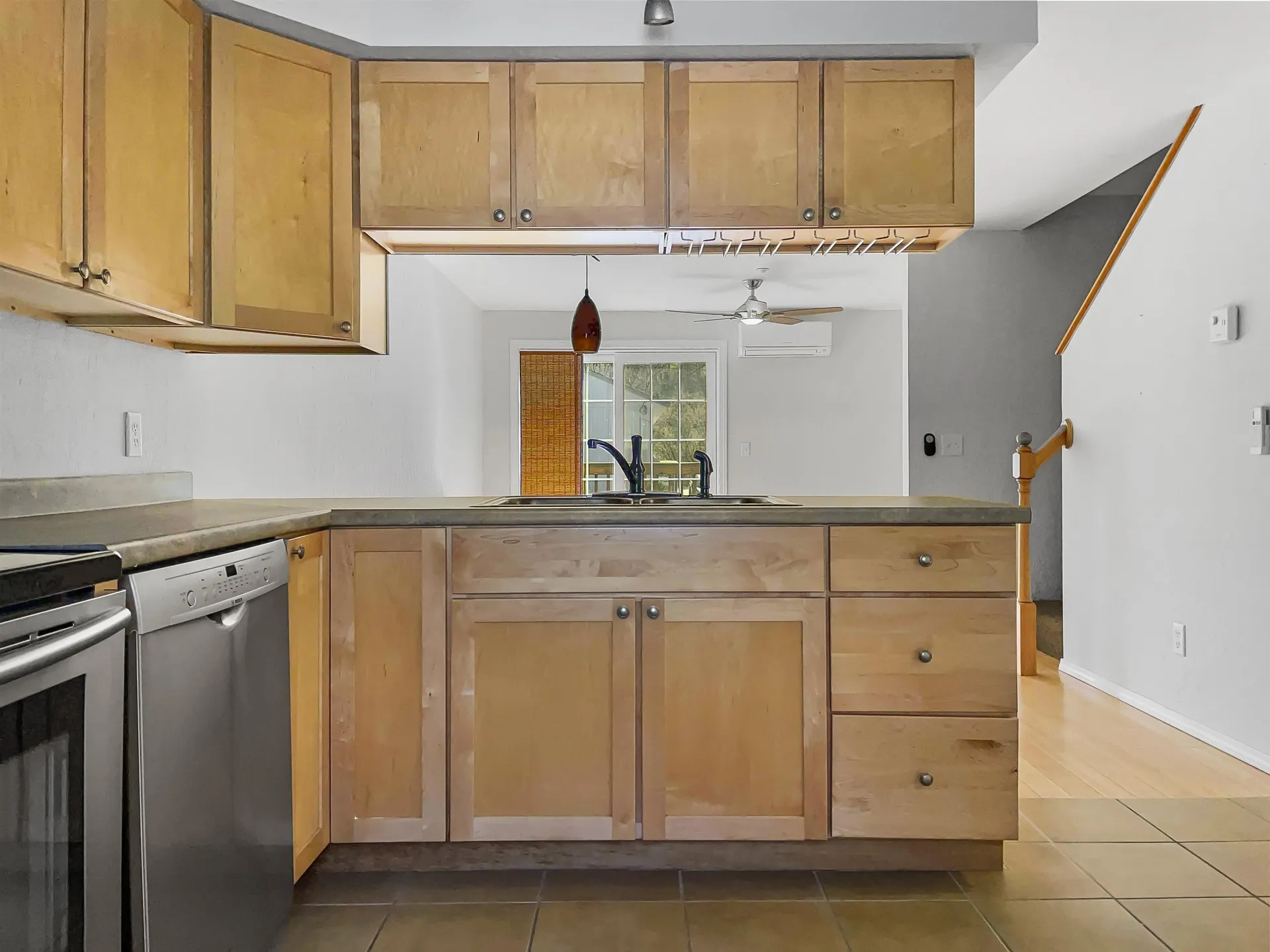 1188 Maple Street Hartford VT 05047