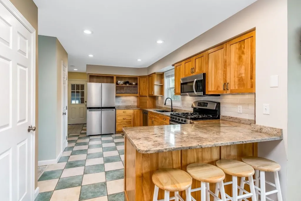 88 Isham Circle Williston VT 05495