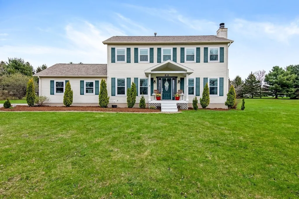 88 Isham Circle Williston VT 05495