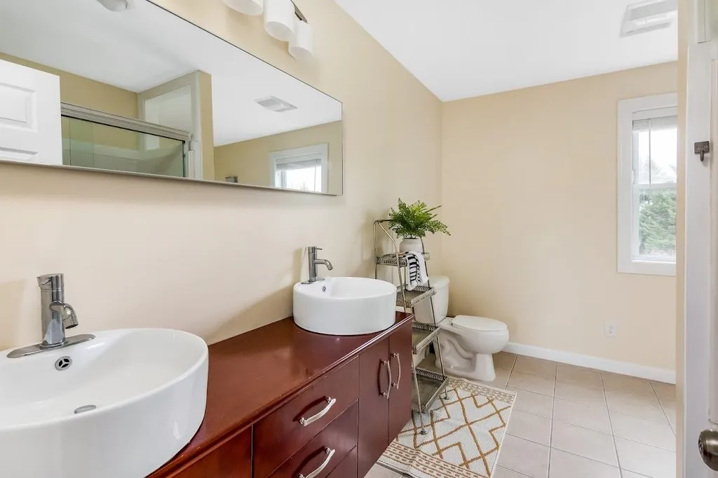 88 Isham Circle Williston VT 05495
