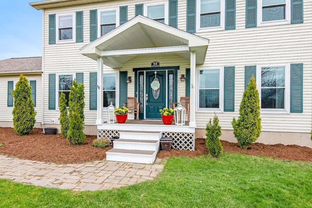 88 Isham Circle Williston VT 05495