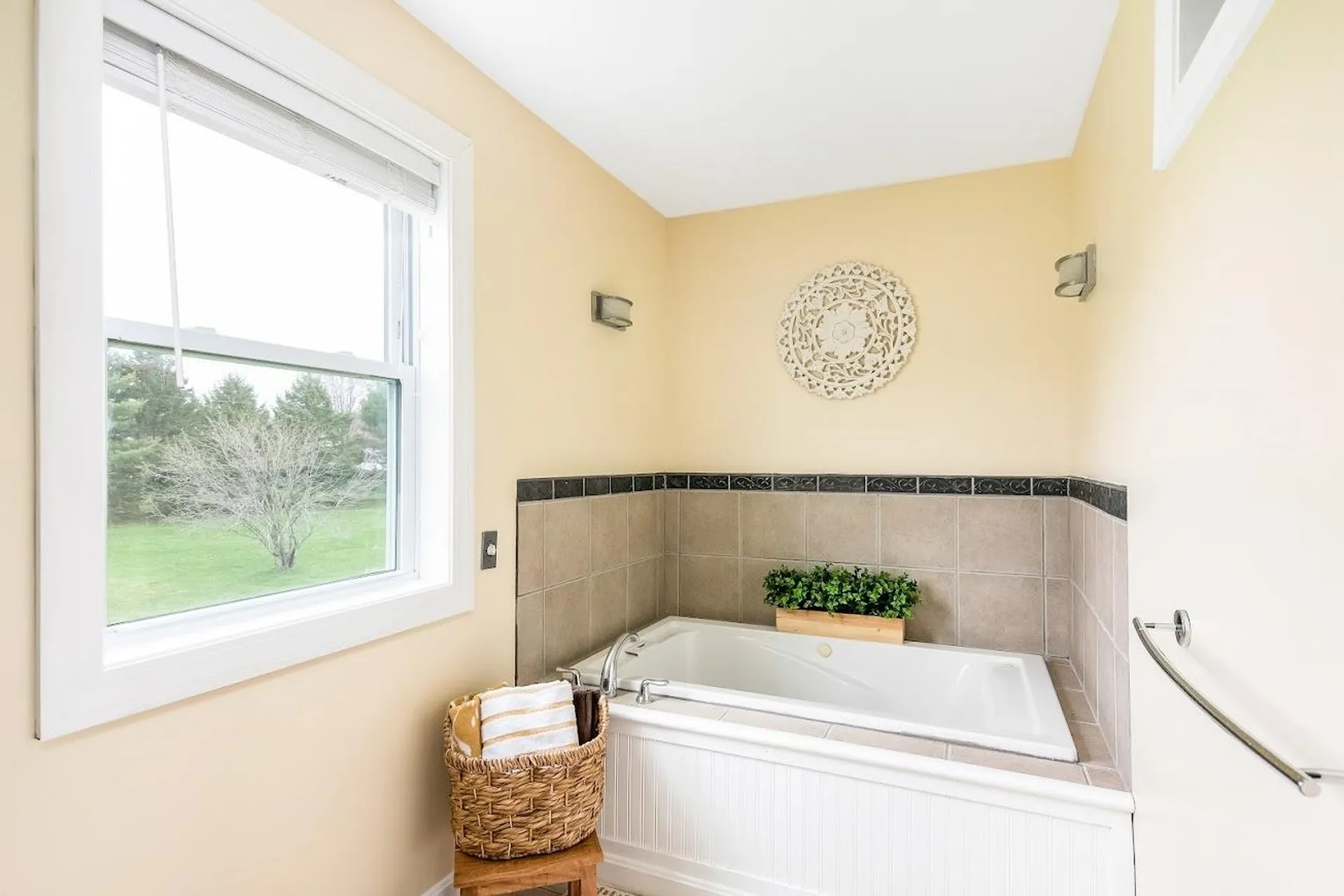 88 Isham Circle Williston VT 05495
