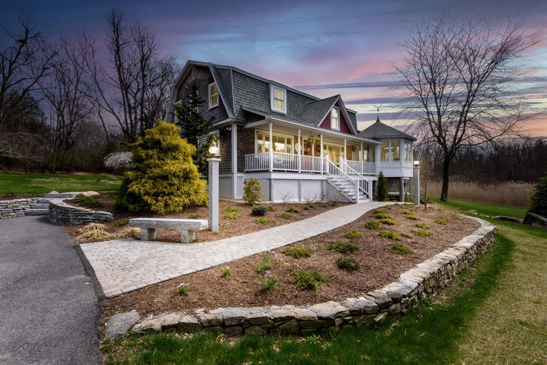 11 Squamscott Road Stratham NH 03885