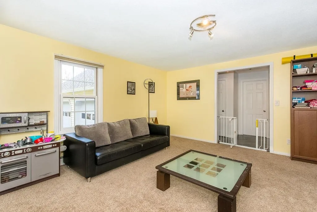 14 Harding Road Portsmouth NH 03801