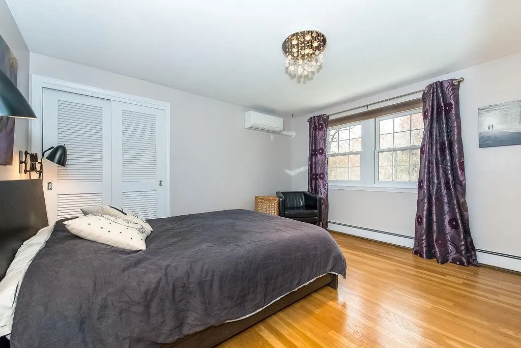 14 Harding Road Portsmouth NH 03801