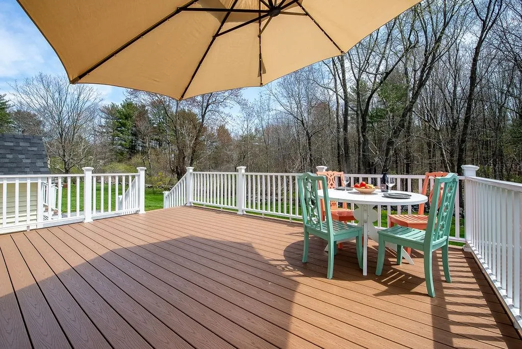 14 Harding Road Portsmouth NH 03801