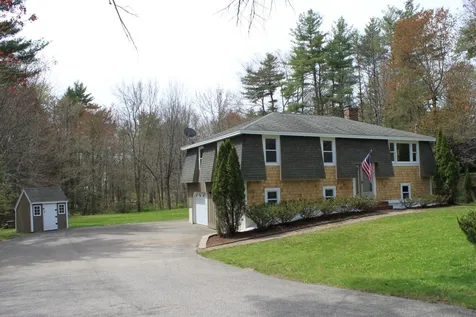 161 Rollingwood Road Eliot ME 03903