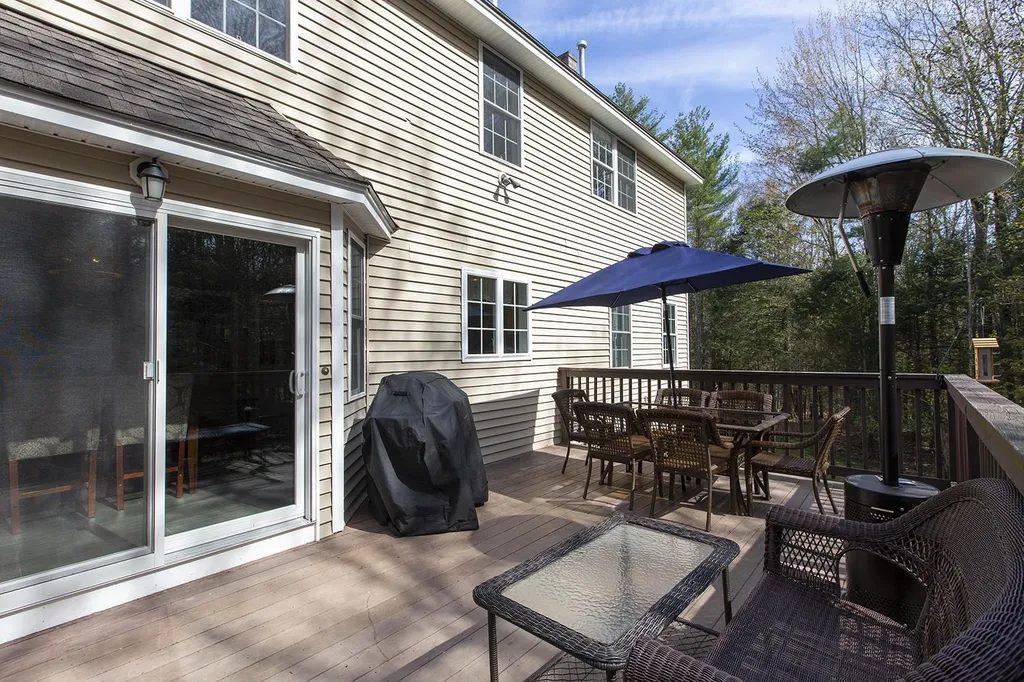 79 Mohawk Lane Brentwood NH 03833
