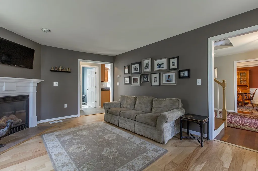 79 Mohawk Lane Brentwood NH 03833