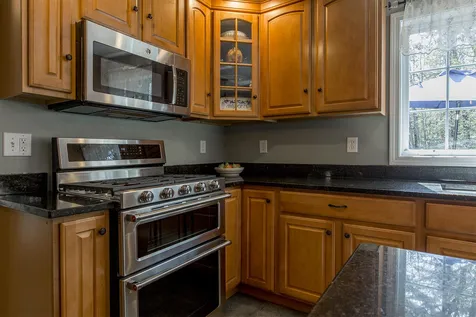 79 Mohawk Lane Brentwood NH 03833