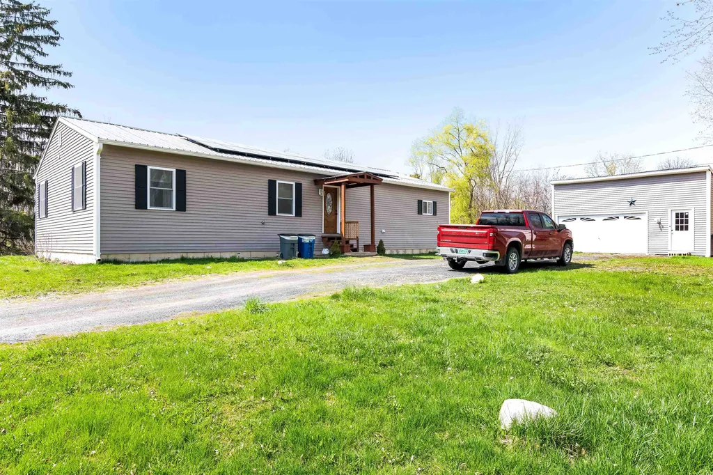 716 South End Road North Hero VT 05474