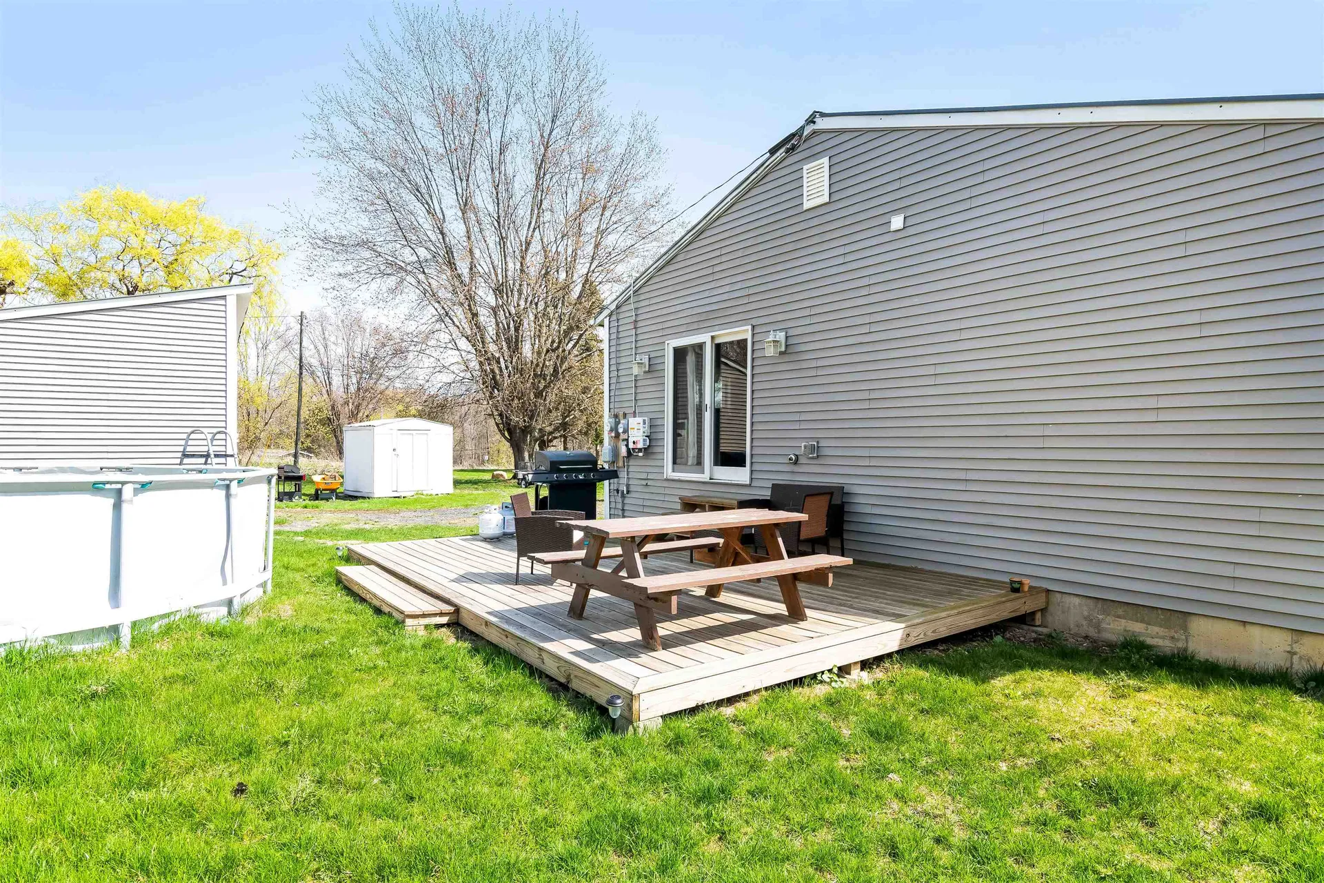 716 South End Road North Hero VT 05474