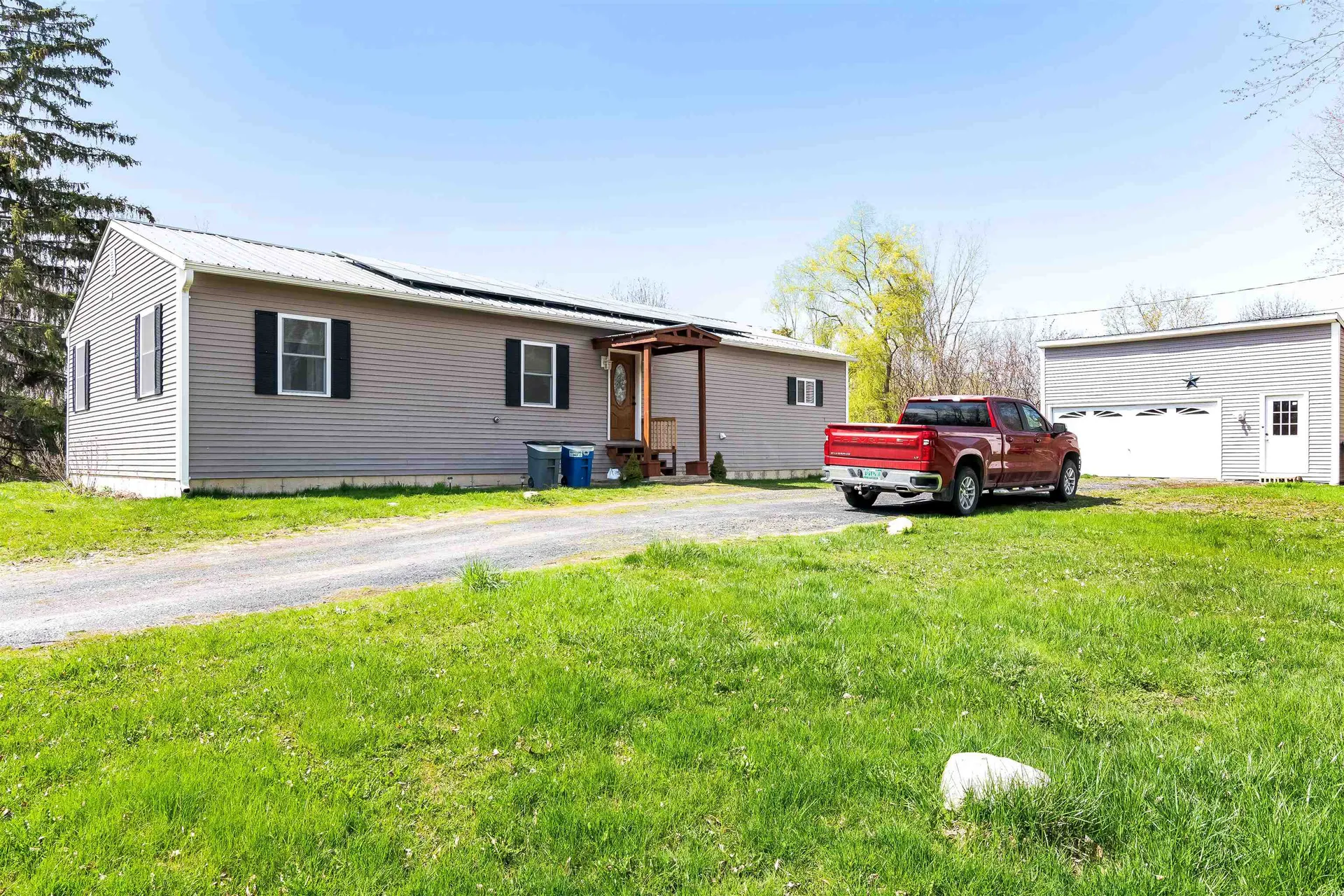 716 South End Road North Hero VT 05474