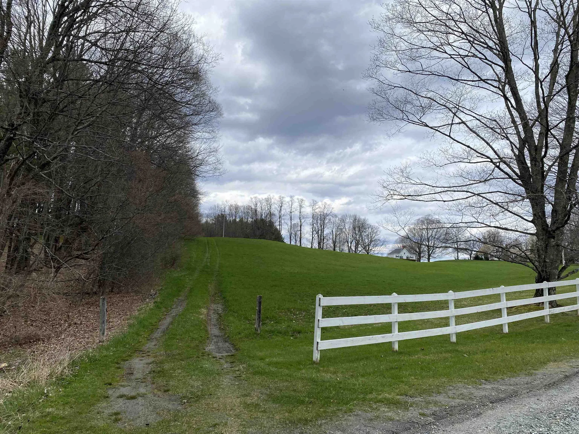 Pomfret Road Pomfret VT 05053