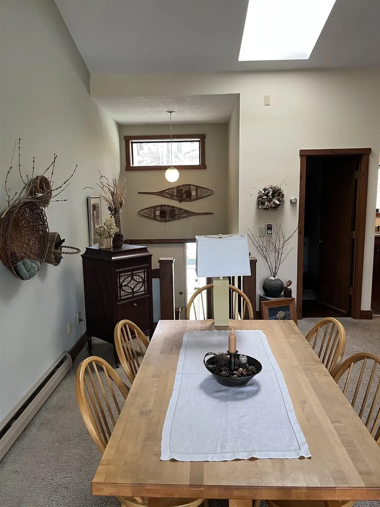 1299 Quechee Main Street Hartford VT 05059
