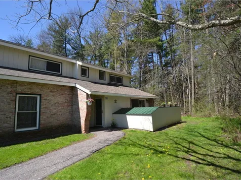 225 Ledgewood Circle Burlington VT 05401