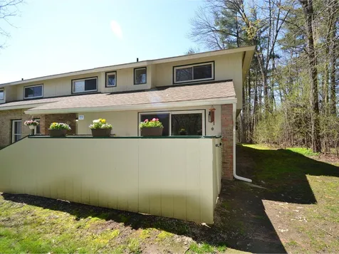 225 Ledgewood Circle Burlington VT 05401