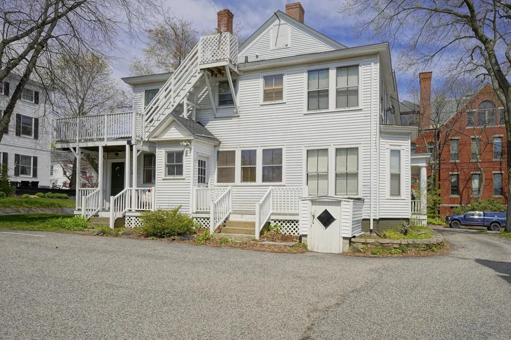 608 State Street Portsmouth NH 03801