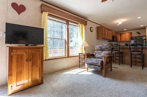16 Sunset Boulevard Acton ME 04001