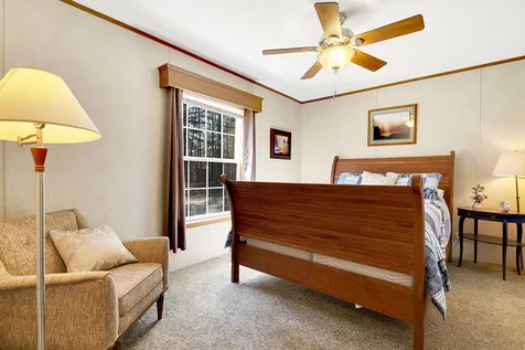16 Sunset Boulevard Acton ME 04001