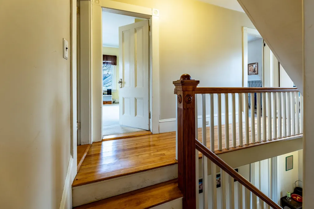 3 Crafts Avenue Lebanon NH 03784