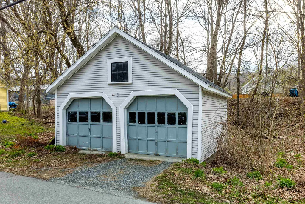 3 Crafts Avenue Lebanon NH 03784