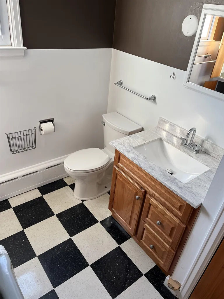 81 Hood Street Winooski VT 05404
