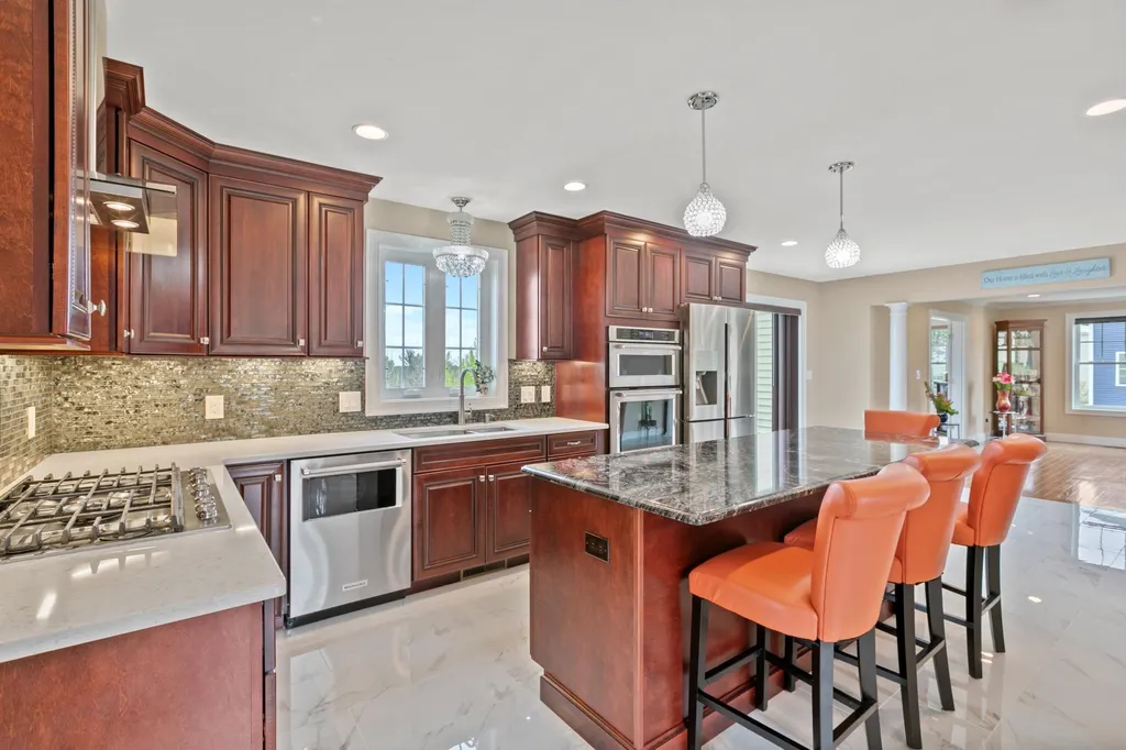 47 Stanwood Road Salem NH 03079