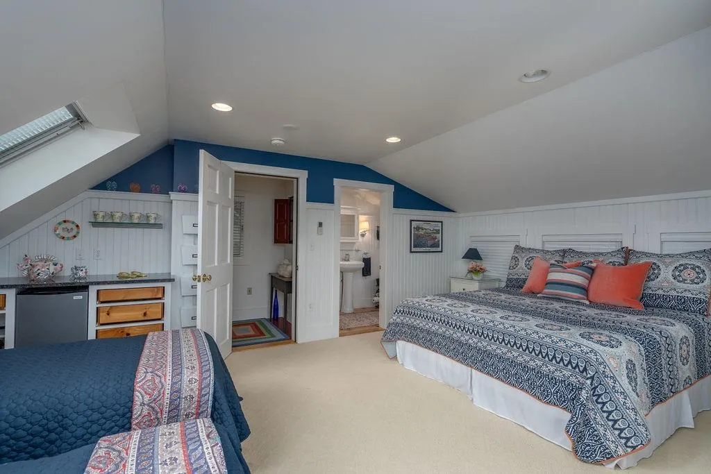 36 Dale Road Meredith NH 03253