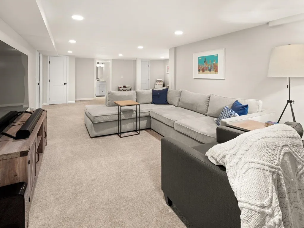42 Fairmount Street Burlington VT 05401