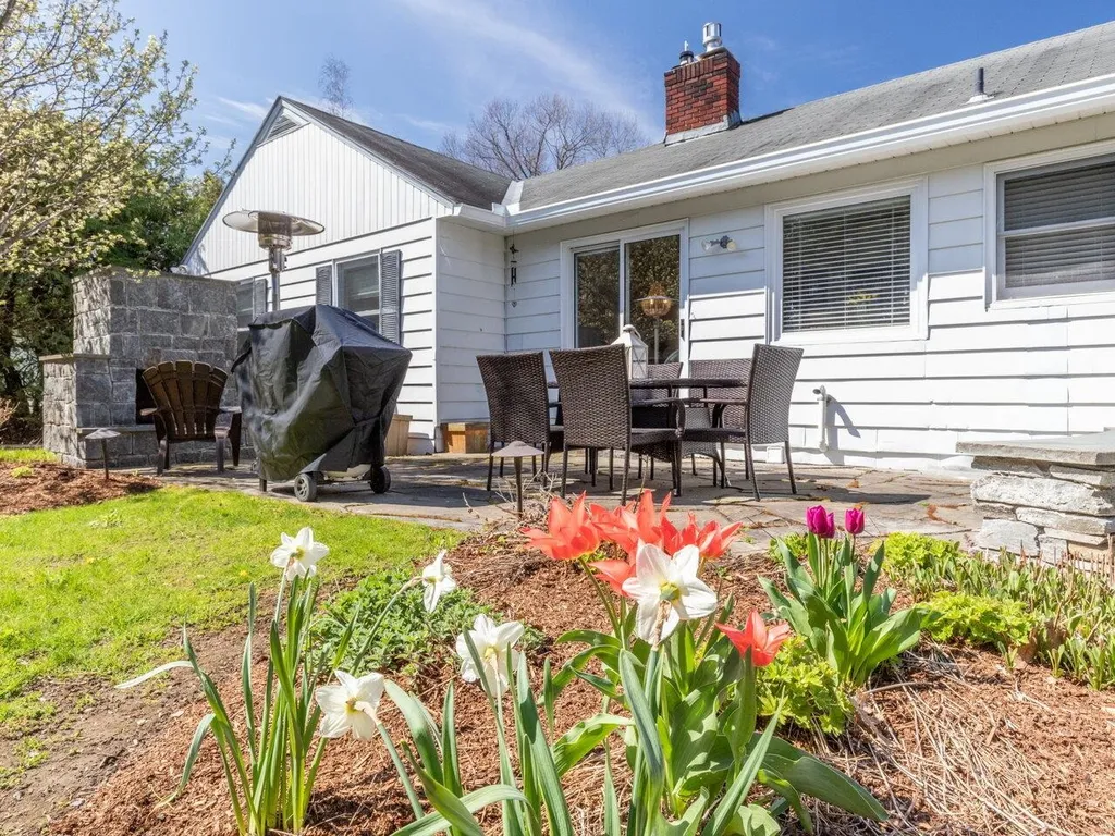 42 Fairmount Street Burlington VT 05401