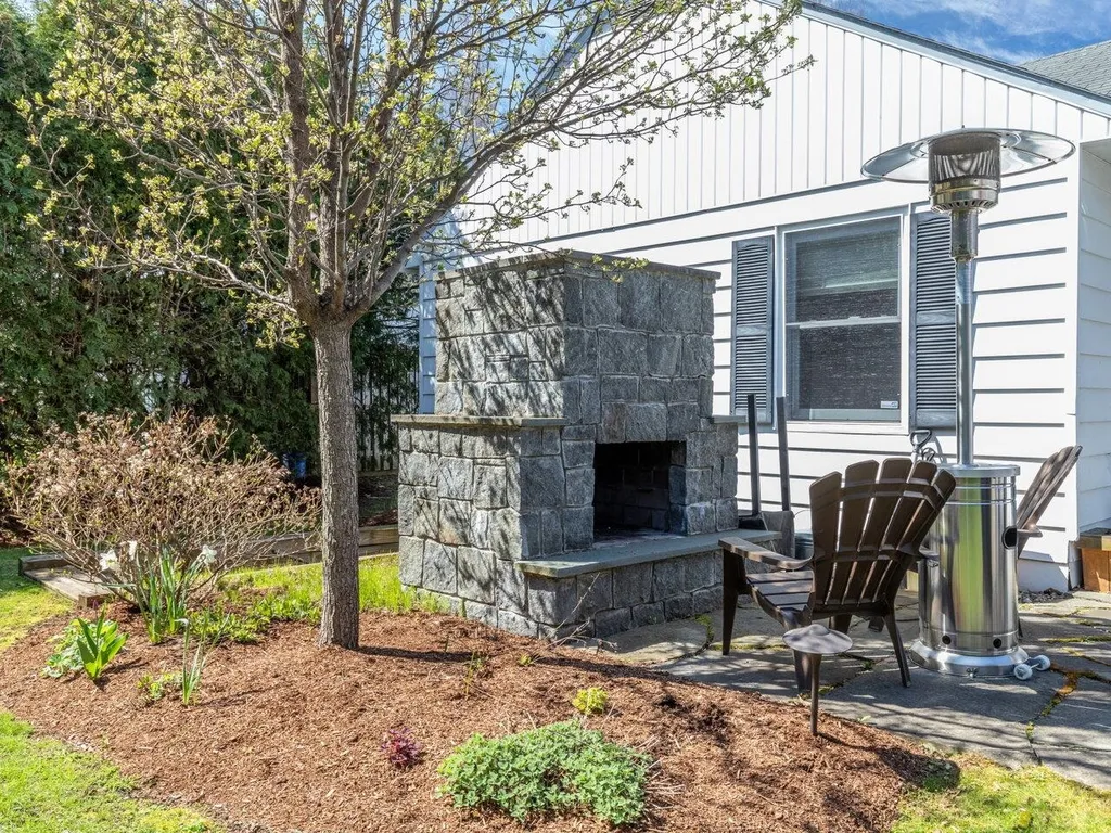 42 Fairmount Street Burlington VT 05401
