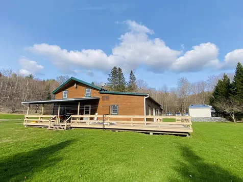 1542 Dumas Road Derby VT 05829