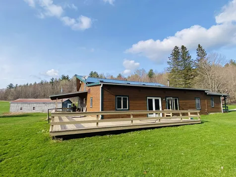 1542 Dumas Road Derby VT 05829