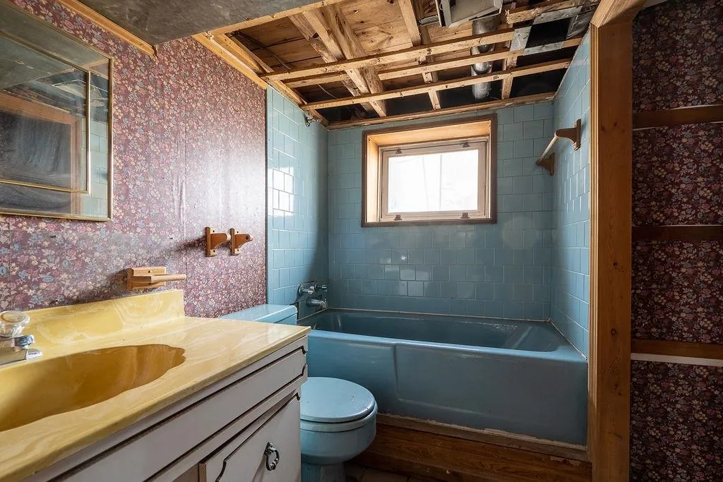 373 Catamount Road Northwood NH 03261