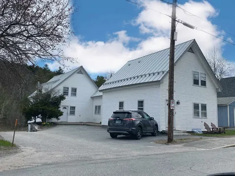 15 Lower Main Street Sunapee NH 03782