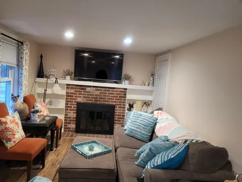 34 Crescent Street Laconia NH 03246