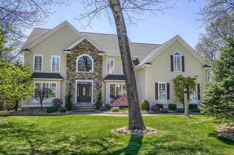 8 Duston Road Windham NH 03087