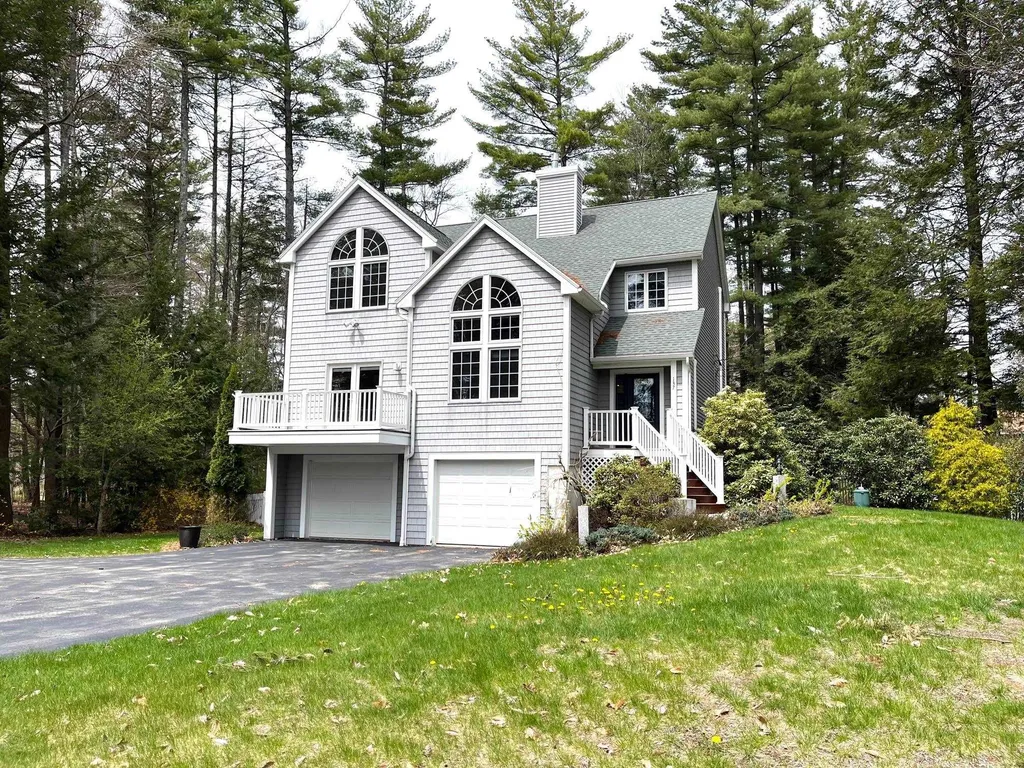 137 Bow Lake Estates Strafford NH 03884