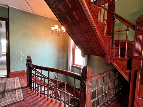 1577 Main Street St. Johnsbury VT 05819