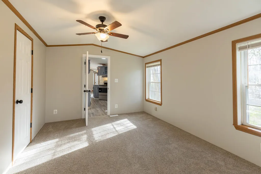 17 Allen Street Sandown NH 03873