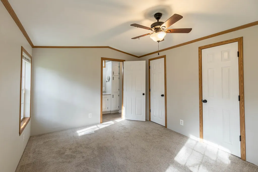 17 Allen Street Sandown NH 03873