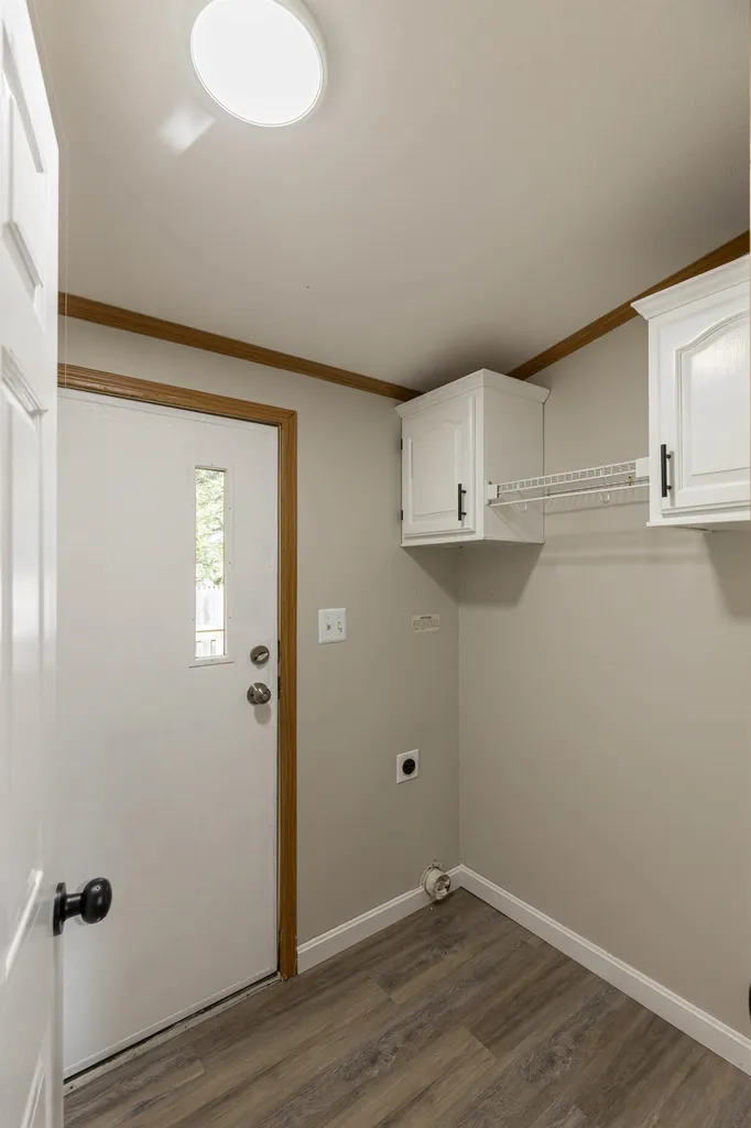 17 Allen Street Sandown NH 03873