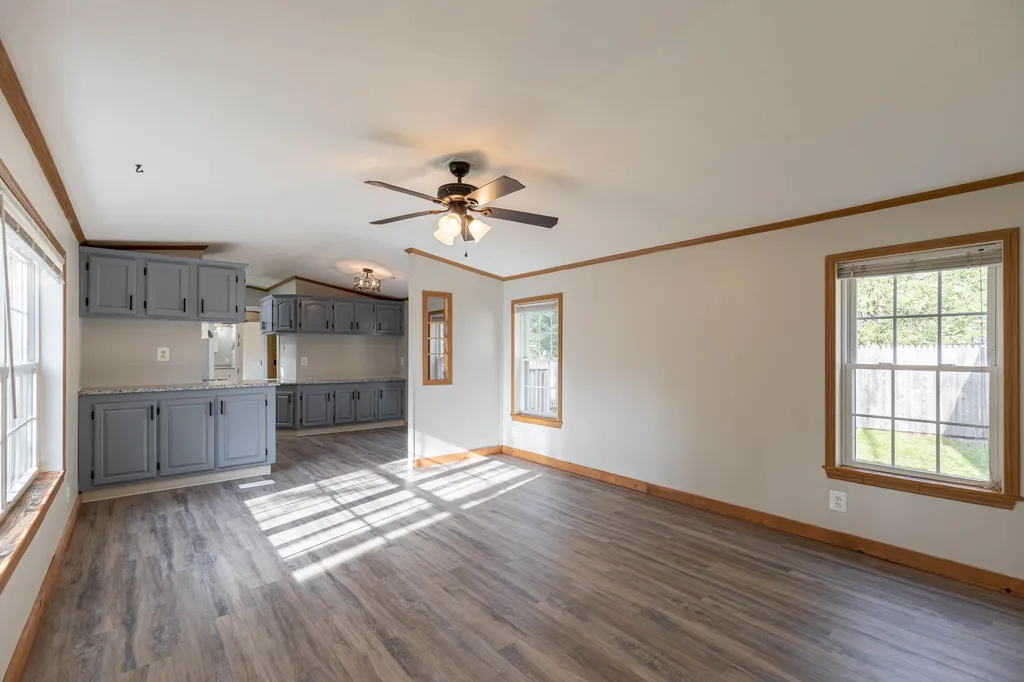 17 Allen Street Sandown NH 03873