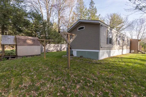 17 Allen Street Sandown NH 03873