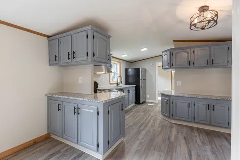 17 Allen Street Sandown NH 03873