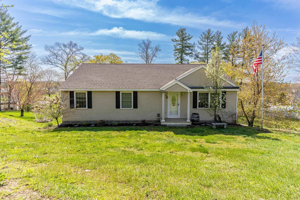 31 Samuel Hanson Avenue Dover NH 03820