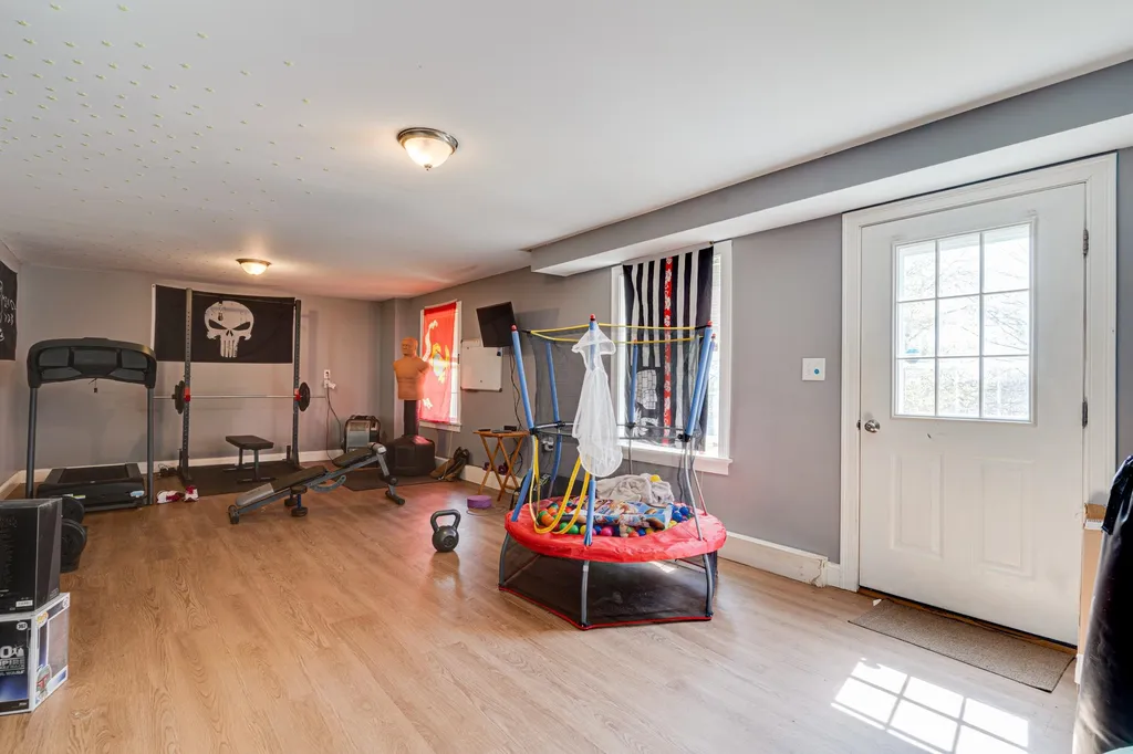 31 Samuel Hanson Avenue Dover NH 03820