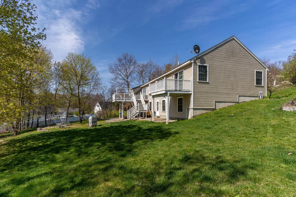 31 Samuel Hanson Avenue Dover NH 03820